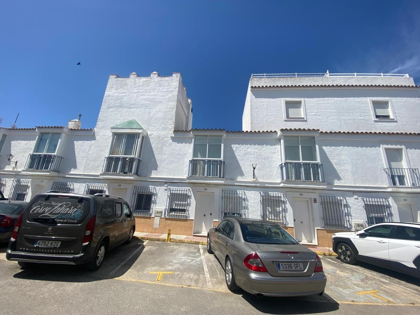 House -
                                Zahara De Los Atunes -
                                2 bedrooms -
                                4 persons