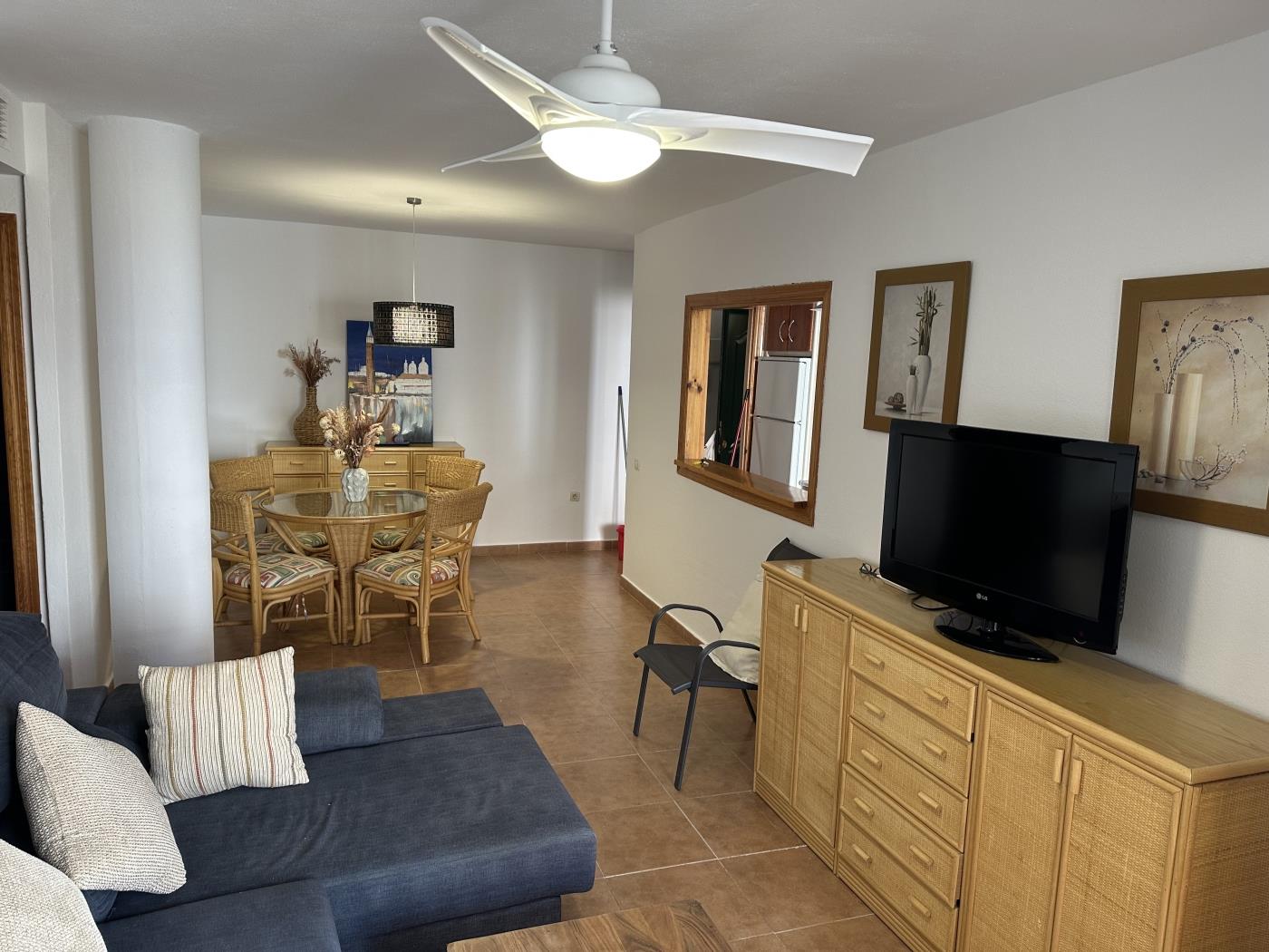Apartment -
                                Zahara De Los Atunes -
                                2 bedrooms -
                                4 persons